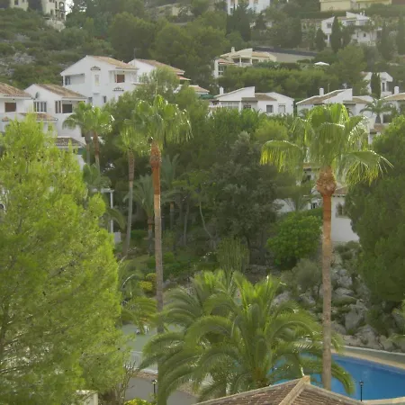 Buganvilla Lägenhet