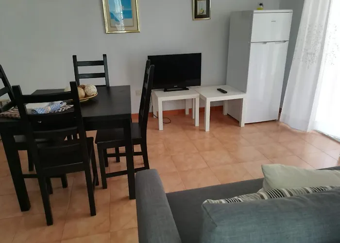 Buganvilla דירה